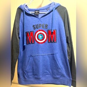 Universal Studios Super Mom sweatshirt